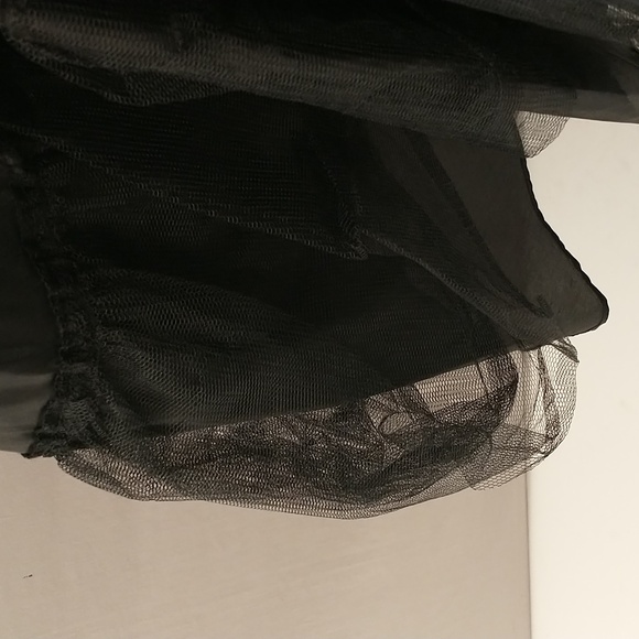 Black Party Dress Vintage Jessica Howard NWT Fit and Flare Sexy Neckline Flirty - Picture 8 of 10